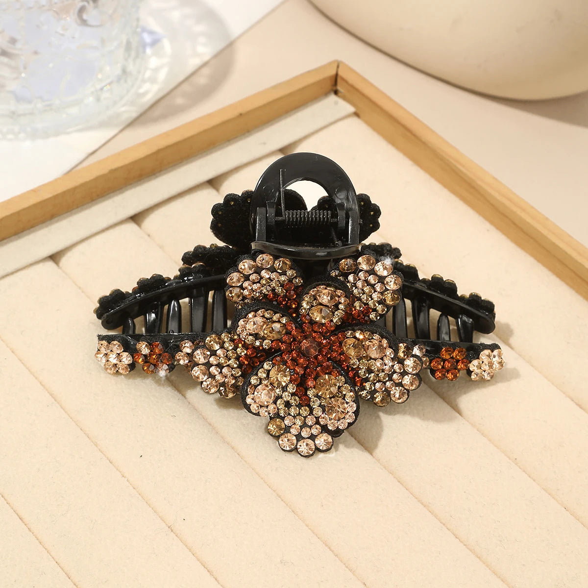 AWAYTR New Flower Hair Claws Clips Hairpins For Girls Women Fashion Rhinestone Hairgrip Barrettes