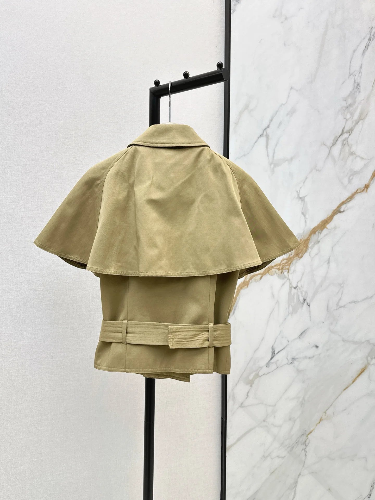Women's Double Row Button Lapel With Belt Short Windbreaker Autumn And Winter Fashion Casual Elegant Style 2671462