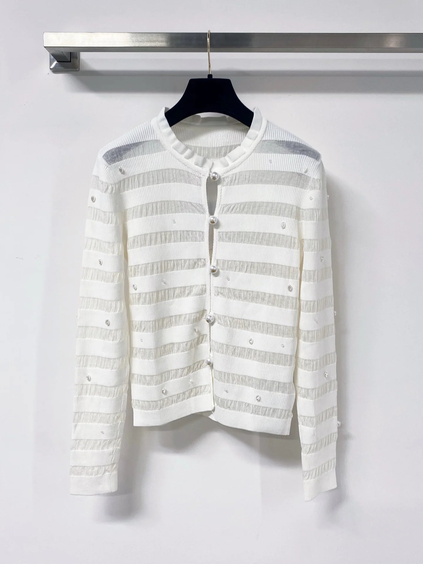Women's Knitted Upper Sleeve Round Neck Button Top Spring and Autumn Fashion Casual Elegant Style 2671401