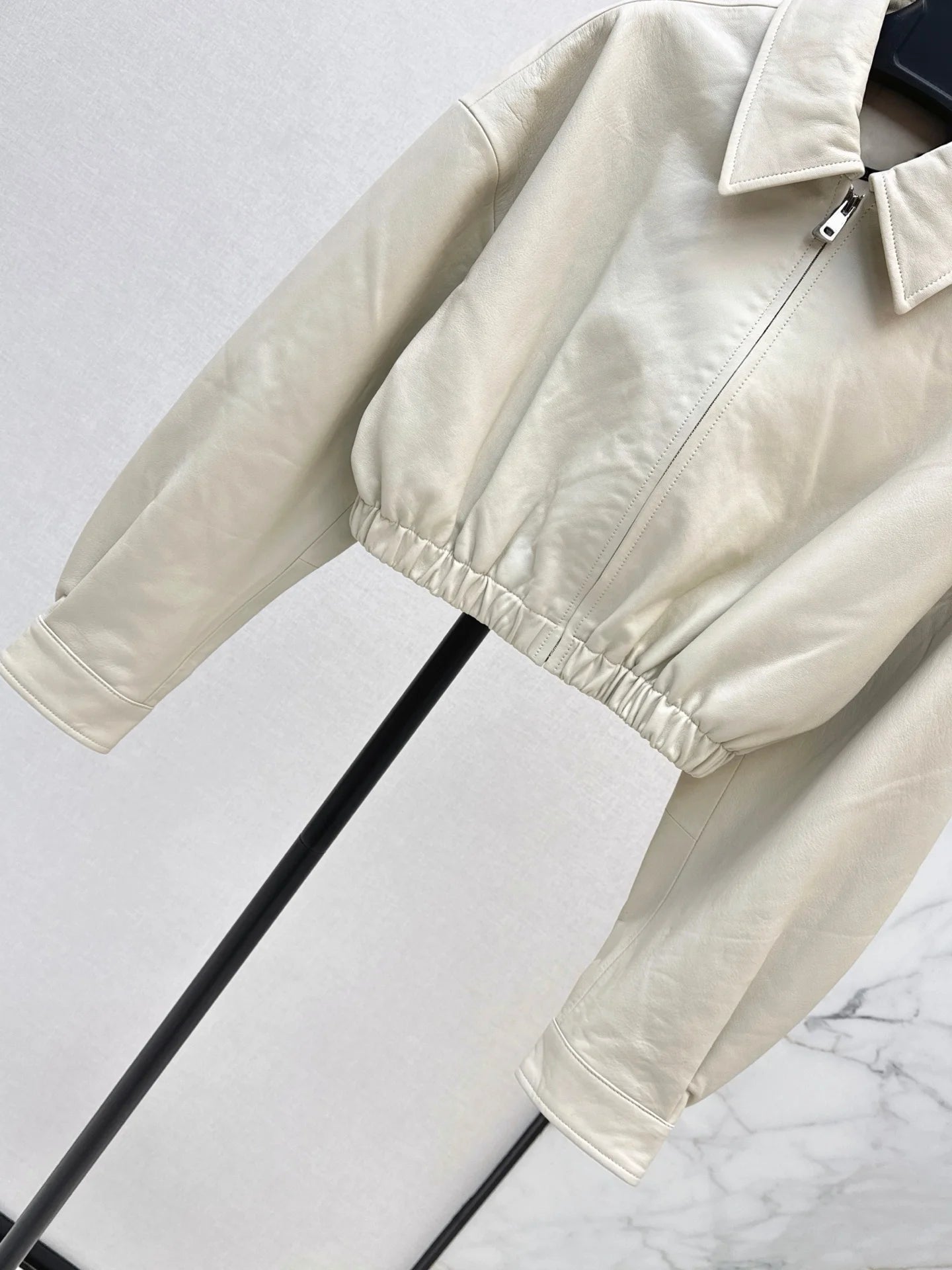 Women's Pure Color Leather Long Sleeve Notch Collar Zipper Short Top Autumn Winter Fashion Elegant Style 2671446
