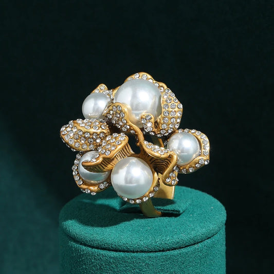 Vintage Flower Pearl Rings For Woman High Quality 18k Gold Color Rhinestone Luxury Designer