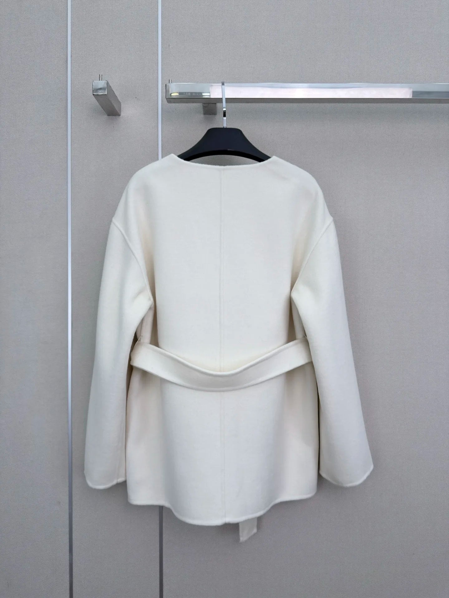 Women's Solid Color Wool Long Sleeved V-neck Button Top+Lapel Vest Set, Autumn and Winter Fashionable And Elegant 26713217